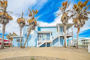 Villa Laguna - Pet Friendly! Beach Gear Credit Included!