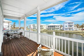 Villa Laguna - Pet Friendly! Beach Gear Credit Included!