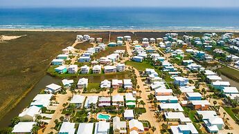 Villa Laguna - Pet Friendly! Beach Gear Credit Included!