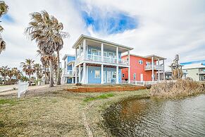 Villa Laguna - Pet Friendly! Beach Gear Credit Included!