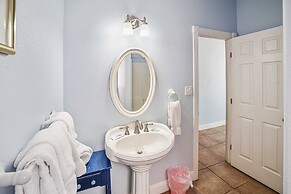 Villa Laguna - Pet Friendly! Beach Gear Credit Included!