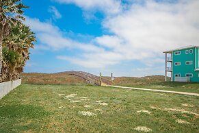 Villa Laguna - Pet Friendly! Beach Gear Credit Included!