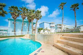 Villa Laguna - Pet Friendly! Beach Gear Credit Included!