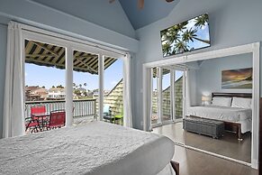 High Tide - Water View and Boat Slip!