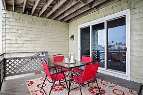High Tide - Water View and Boat Slip!
