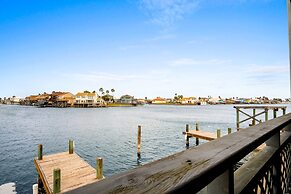 High Tide - Water View and Boat Slip!
