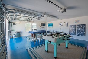 Aqua Dreams - Pet Friendly! Heated Private Pool!