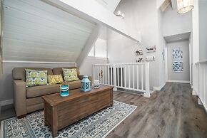 Aqua Dreams - Pet Friendly! Heated Private Pool!