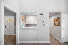 Aqua Dreams - Pet Friendly! Heated Private Pool!