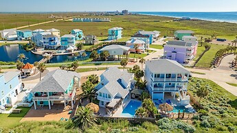 Aqua Dreams - Pet Friendly! Heated Private Pool!