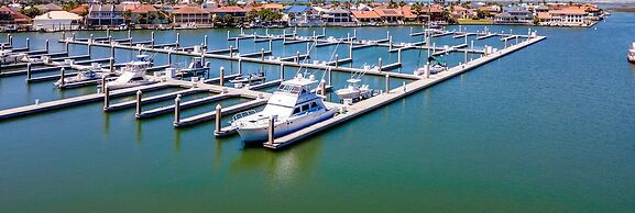Marina Del Bell - Elevator! Boat Slip for Rent!