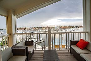 Marina Del Bell - Elevator! Boat Slip for Rent!