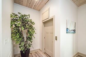 Marina Del Bell - Elevator! Boat Slip for Rent!