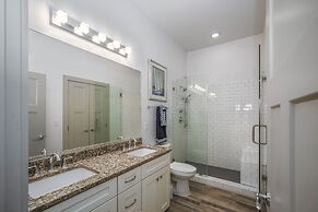 Marina Del Bell - Elevator! Boat Slip for Rent!