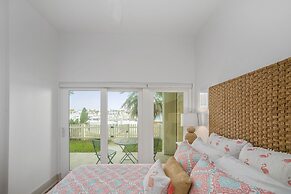 Marina Del Bell - Elevator! Boat Slip for Rent!