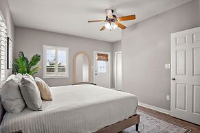 Beachside Bliss - Beach Gear Credit Included!