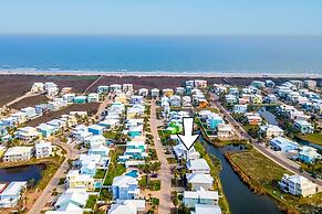 Beachside Bliss - Beach Gear Credit Included!