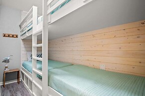 Beachside Bliss - Beach Gear Credit Included!