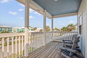 Beachside Bliss - Beach Gear Credit Included!