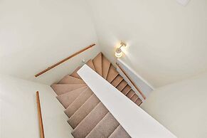 Beachside Bliss - Beach Gear Credit Included!