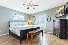 Latitude Adjustment - Private Pool/elevator!