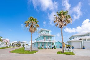 Blue Fin House- Pet Friendly & Boardwalk to the Beach!
