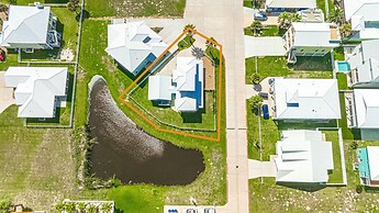 Blue Fin House- Pet Friendly & Boardwalk to the Beach!