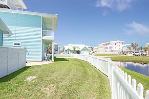 Blue Fin House- Pet Friendly & Boardwalk to the Beach!