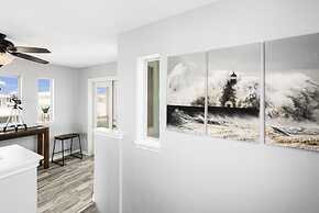 Blue Fin House- Pet Friendly & Boardwalk to the Beach!