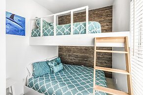 Blue Fin House- Pet Friendly & Boardwalk to the Beach!