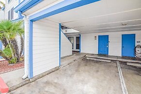 Spinnaker 317 - Waterfront/boat Slip!