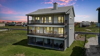 Shore Beats Work - Elevator