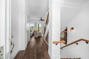 Shore Beats Work - Elevator