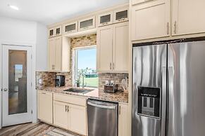 Shore Beats Work - Elevator