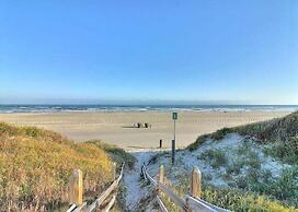 Casa Playa - Ocean Views!! Boardwalk to the Beach!