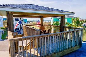 Casa Playa - Ocean Views!! Boardwalk to the Beach!