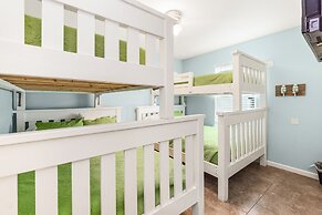 Boogie Board Bungalow - Pet Friendly! Private Pool!