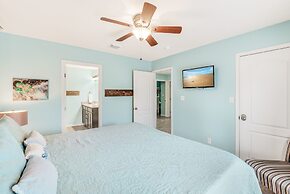 Boogie Board Bungalow - Pet Friendly! Private Pool!