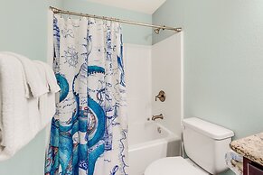 Boogie Board Bungalow - Pet Friendly! Private Pool!