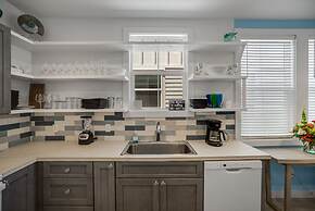 Sea Glass Cottage - Beach Gear Credit Included!