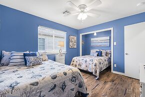 Wave on Wave - Pet Friendly! Beach Gear Credit Included!