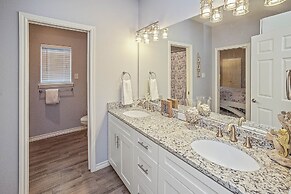 La Sirena - Beach Gear Credit Included! Overlooking Nature Prese