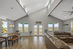 La Sirena - Beach Gear Credit Included! Overlooking Nature Prese