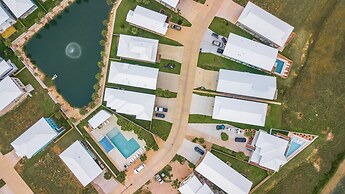 La Sirena - Beach Gear Credit Included! Overlooking Nature Prese