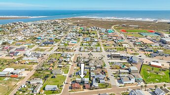 The Oyster House - Pet Friendly! Golf Cart Included!
