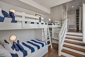 The Oyster House - Pet Friendly! Golf Cart Included!