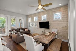 The Oyster House - Pet Friendly! Golf Cart Included!