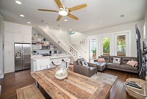 The Oyster House - Pet Friendly! Golf Cart Included!