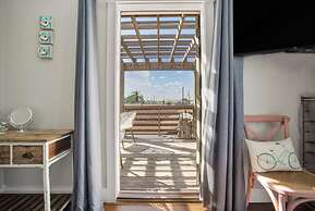 The Oyster House - Pet Friendly! Golf Cart Included!