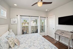 The Oyster House - Pet Friendly! Golf Cart Included!